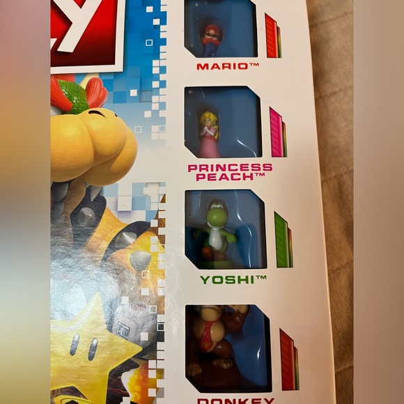 Mario Monopoly game - Great gift idea 🎁 - Picture 2 of 4